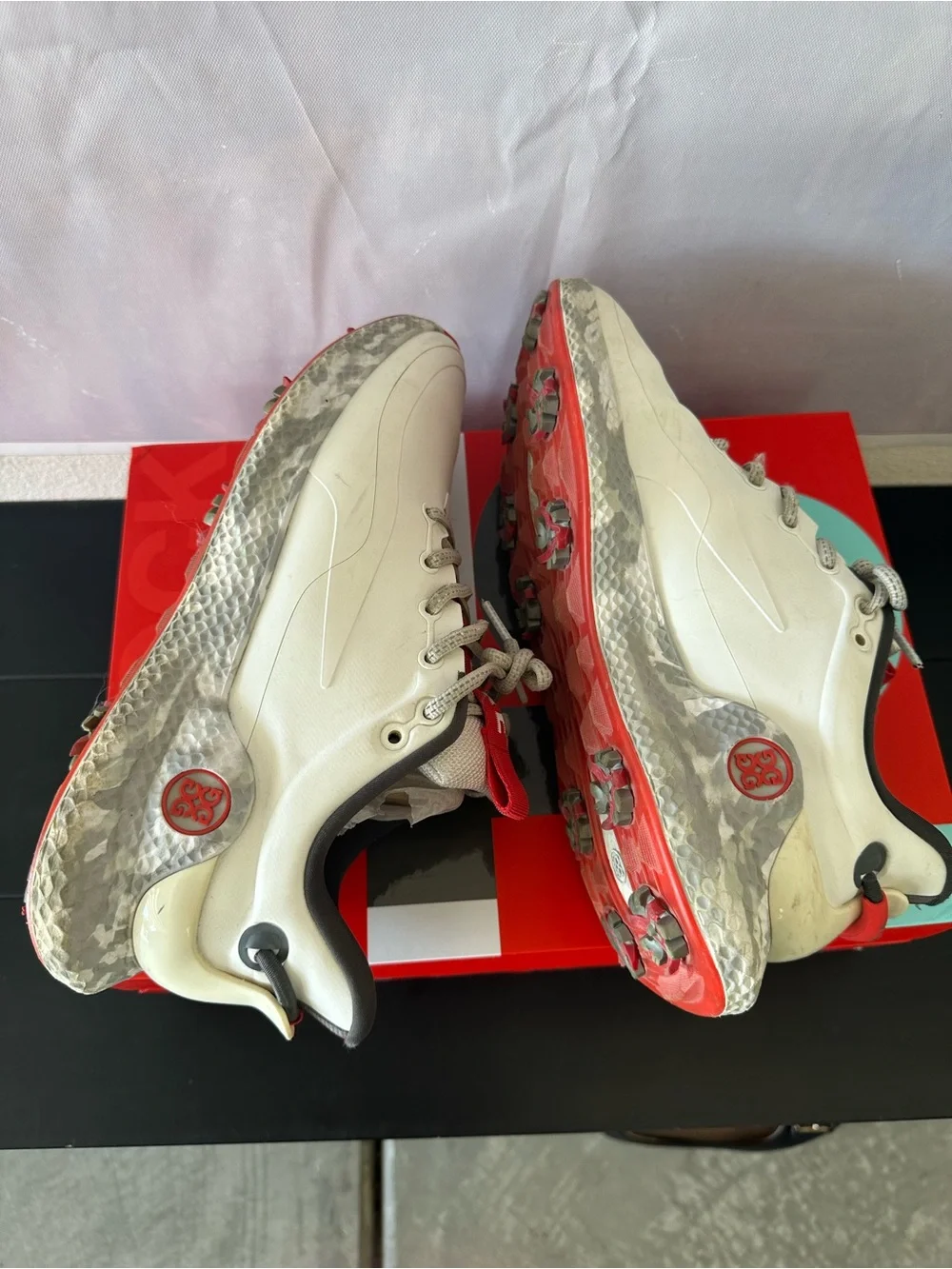 The G/FORE Men's MG4+ O2 G/Lock Camo Mid Sole Golf Shoe Size 8